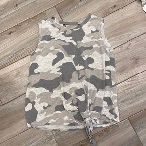 💥Old Navy Girls tie in front tank top size 10-12💥